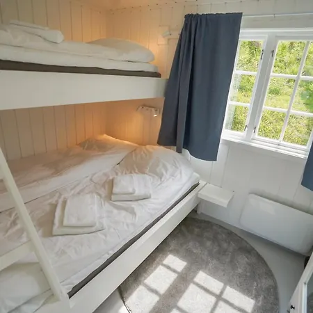 Koie Family Semesterbostad *